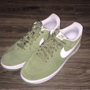 Nike Air men’s shoes size 10.5 .